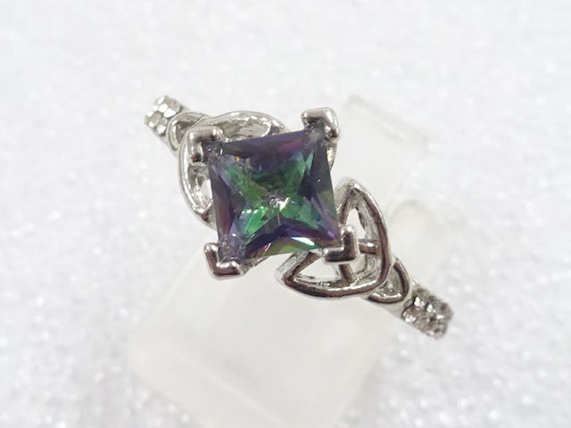 JAPANESE KIMONO / ANTIQUE COLORED STONE RING (SIZE 20.5)